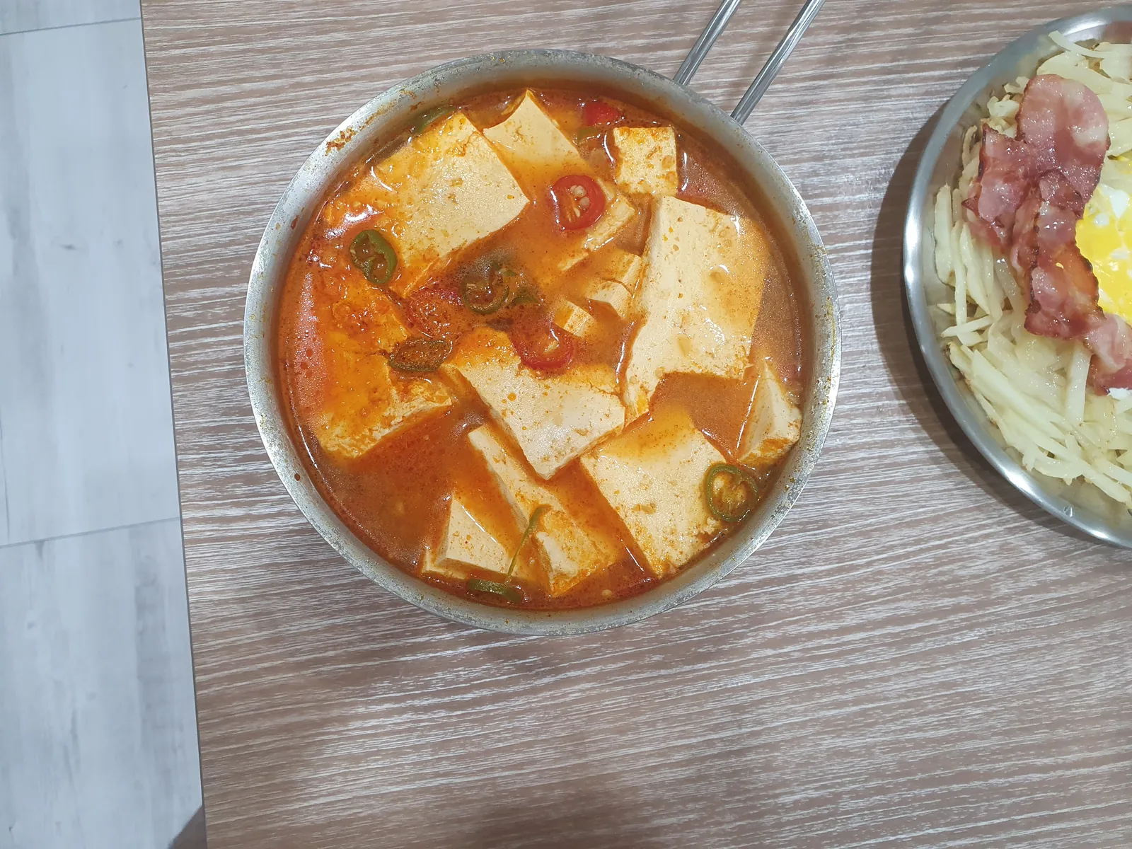 Gochujang stew with tofu
